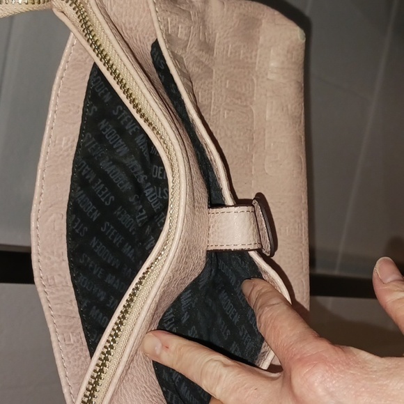 Blush Pink Steve Madden purse - Picture 9 of 10